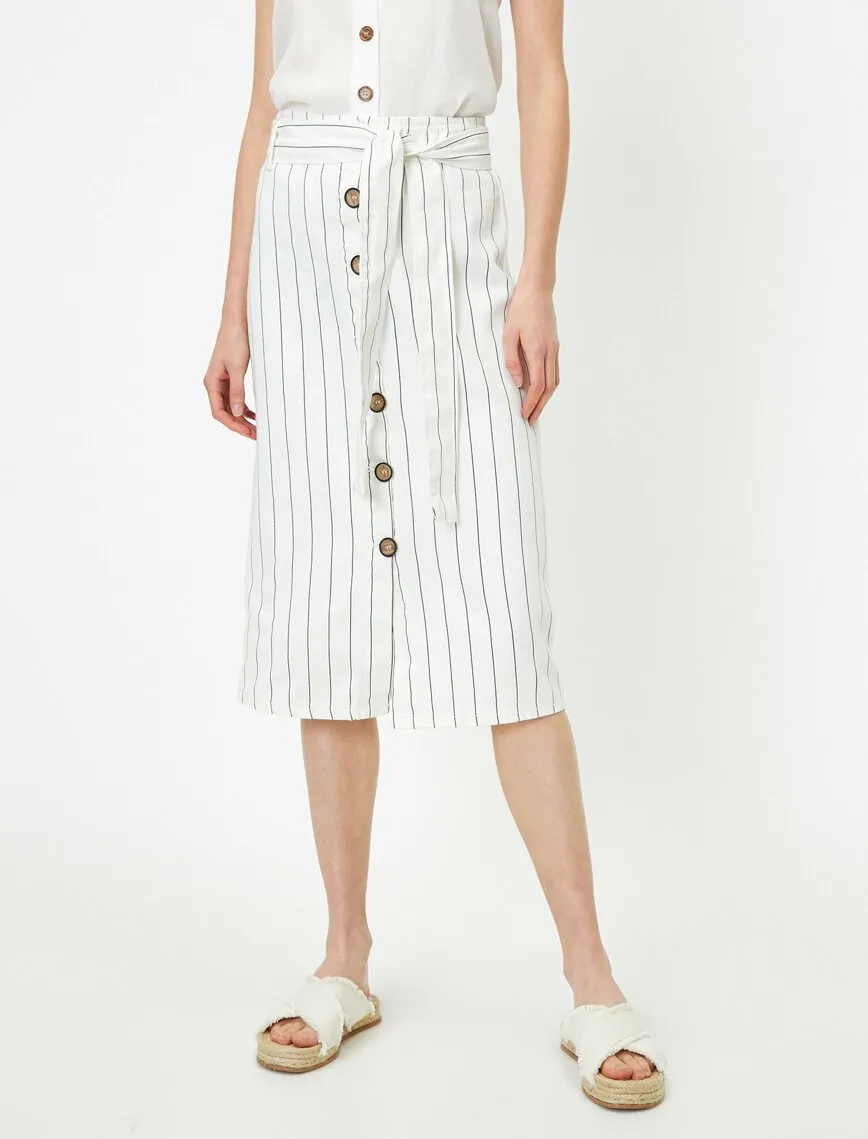 11797 Black Striped Midi Skirt