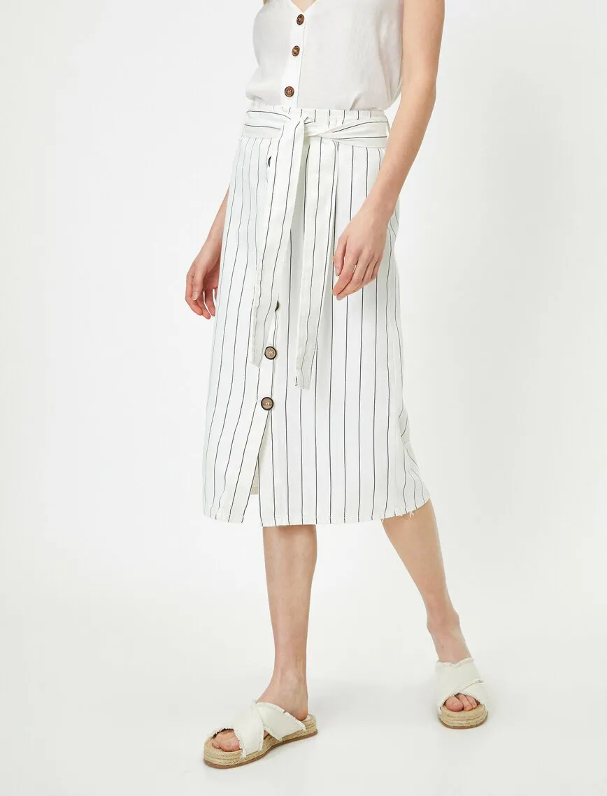 11797 Black Striped Midi Skirt