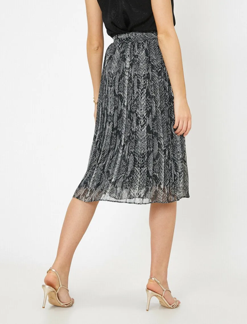 11814 Grey Snake Patterned Midi Skirt