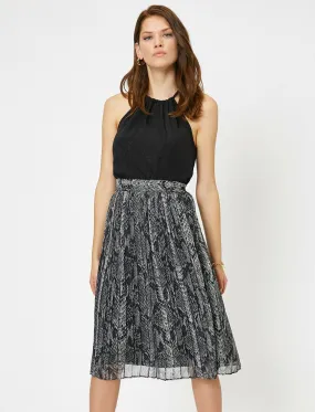 11814 Grey Snake Patterned Midi Skirt