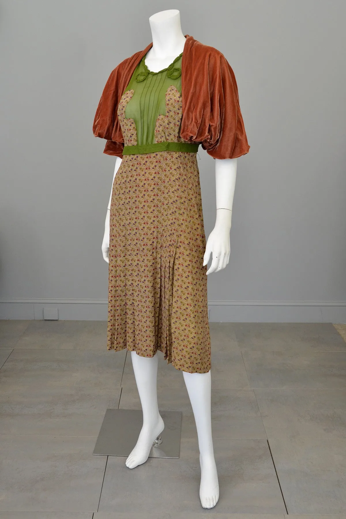 1930s Novelty Print Olive Green Chiffon Appliqué Dress