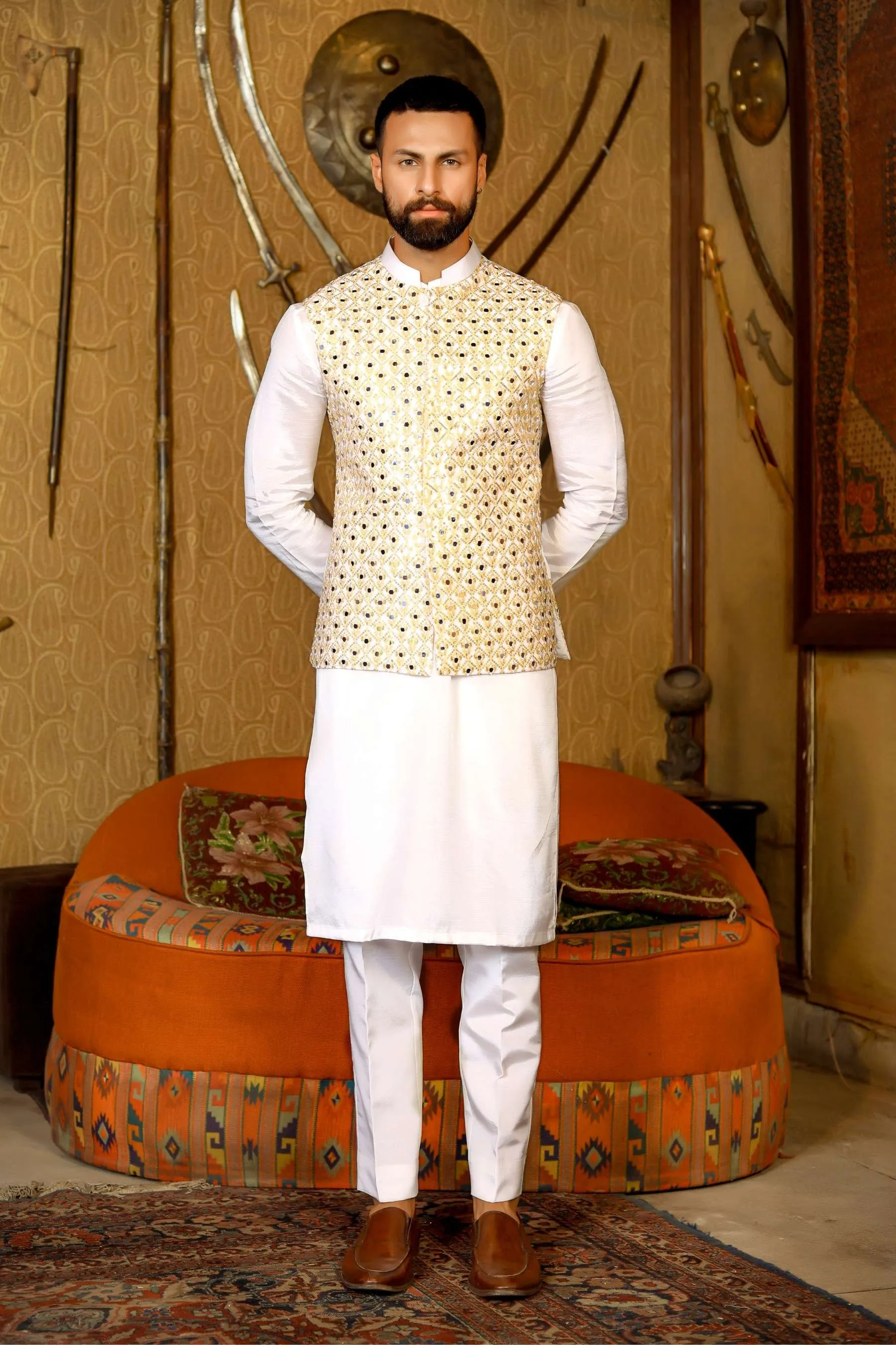 Arif Ashraf - Zircoon - Off white - Raw Silk - 3 Piece