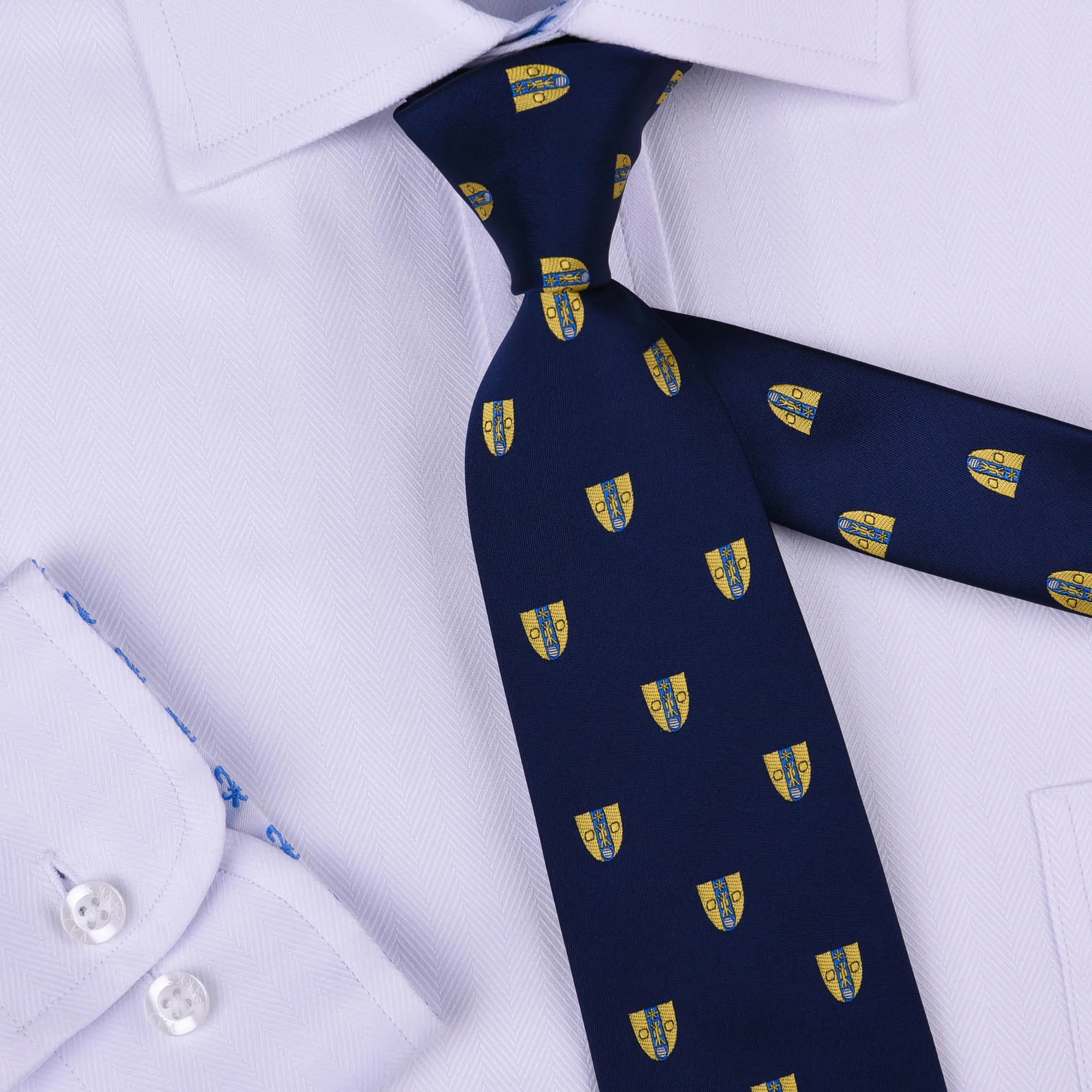 Blue Coat Of Arms 3" Novelty Necktie Business Formal Elegance Smart Ego Man