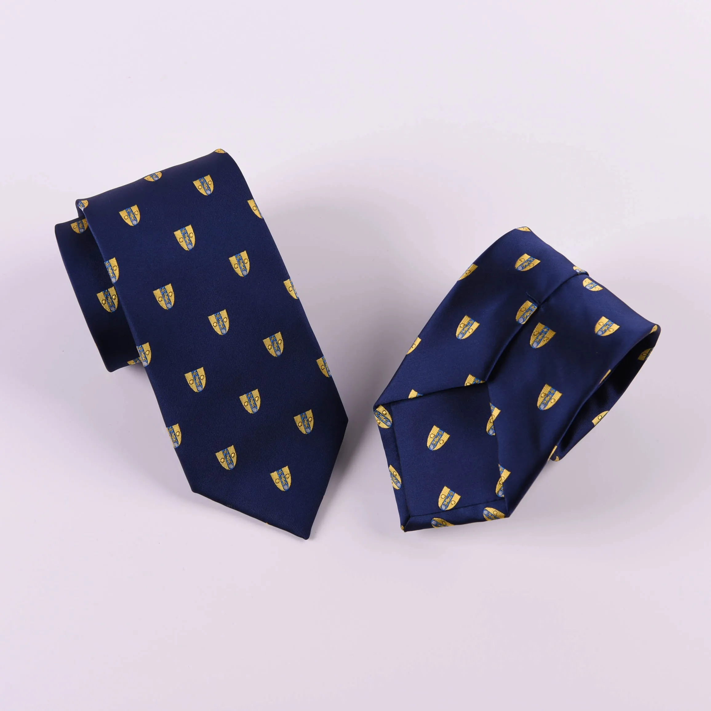 Blue Coat Of Arms 3" Novelty Necktie Business Formal Elegance Smart Ego Man