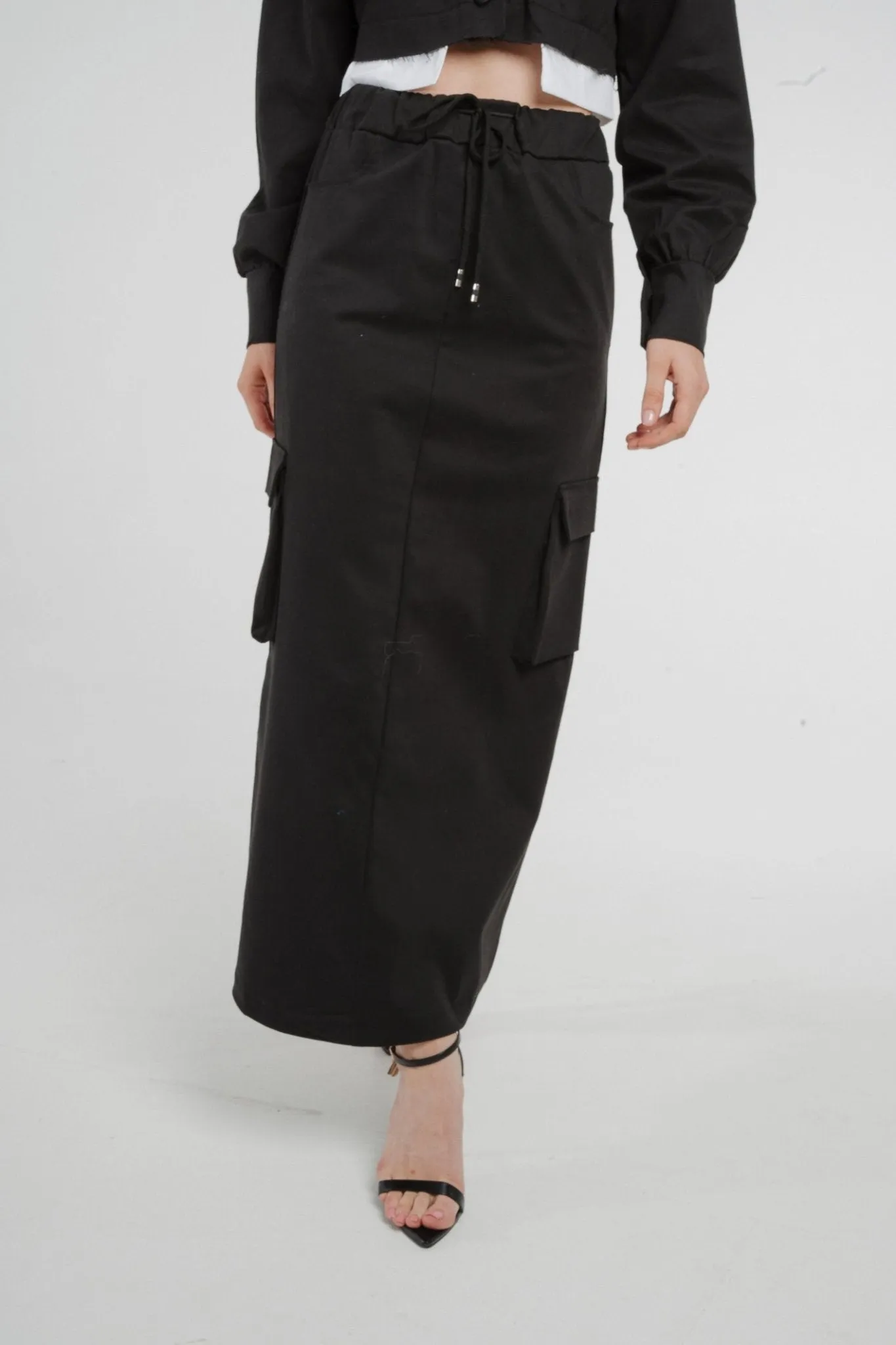 Cathy Cargo Skirt In Black