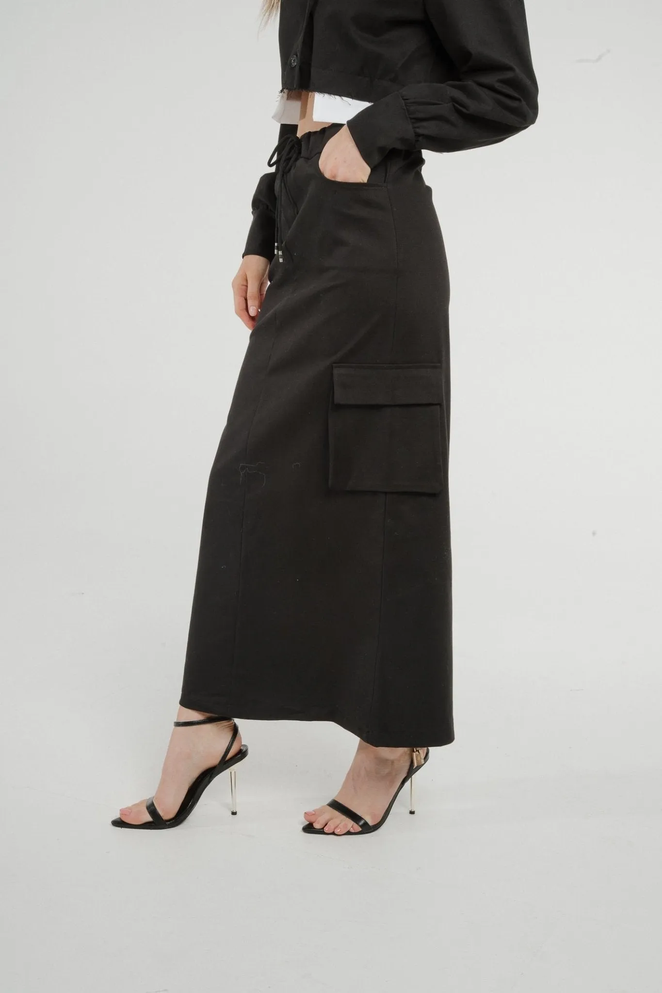 Cathy Cargo Skirt In Black