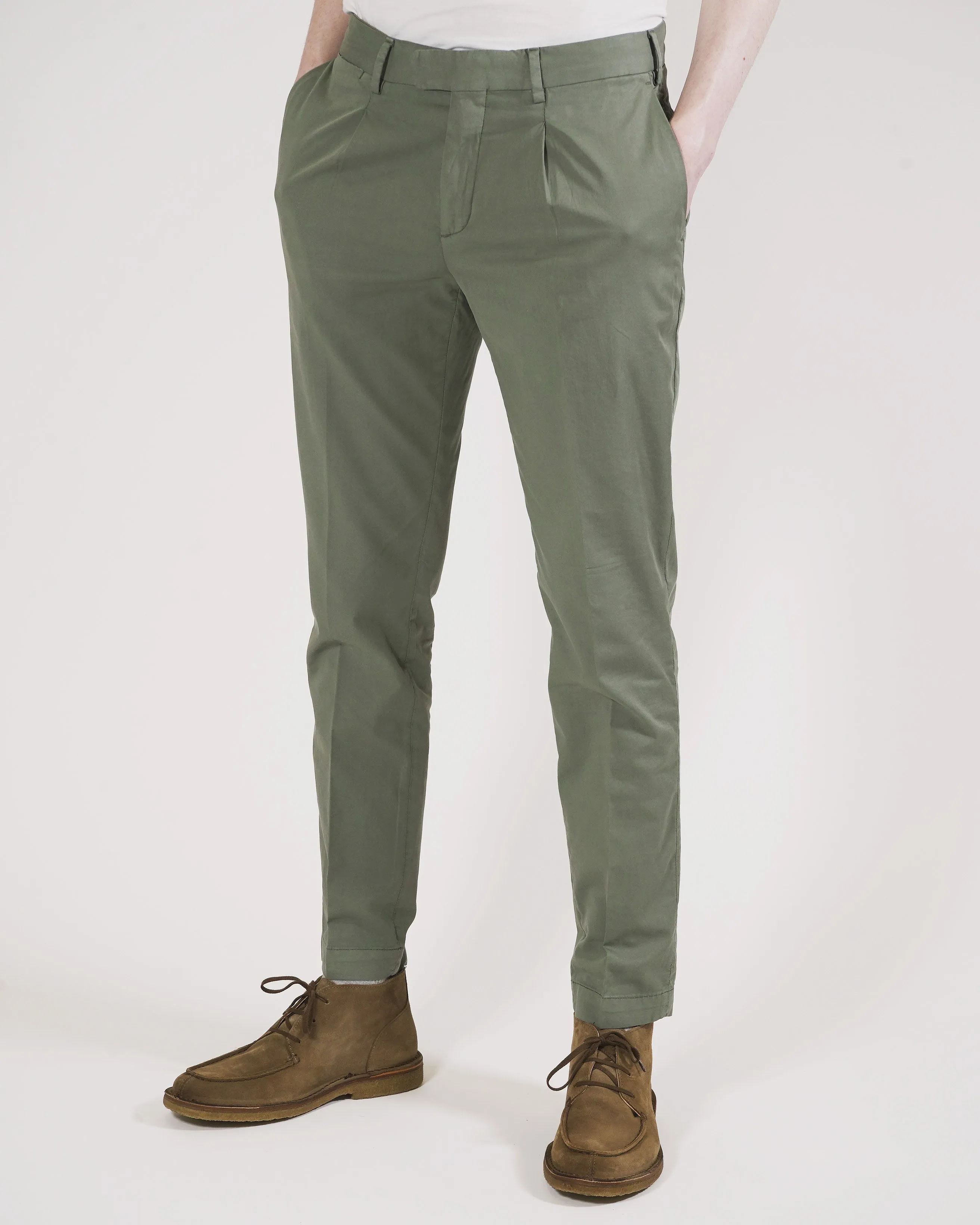 Devore Incipit Slim Fit Chino - Green