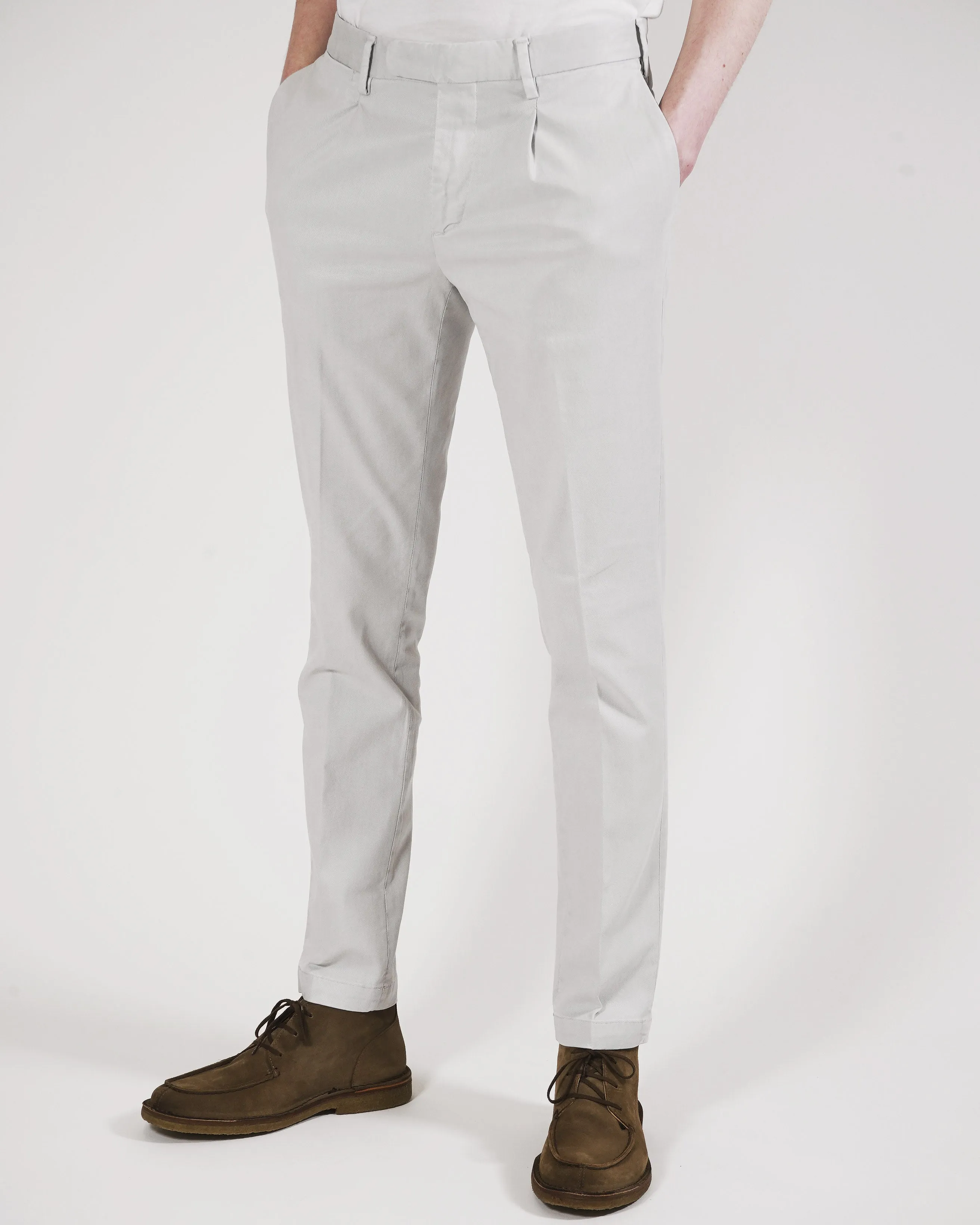 Devore Incipit Slim Fit Chino - Light grey