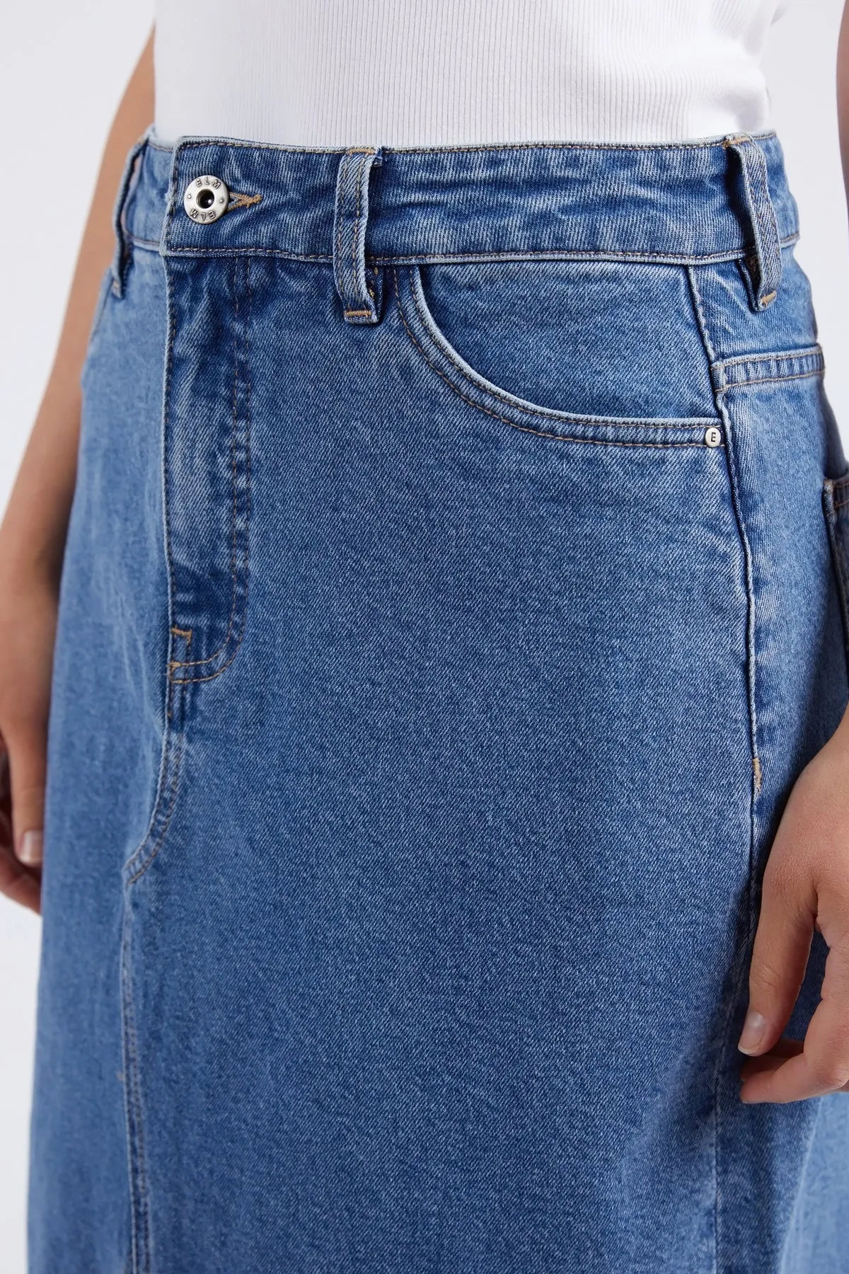 Elm Zoe Midi Denim Skirt - Mid Blue Wash