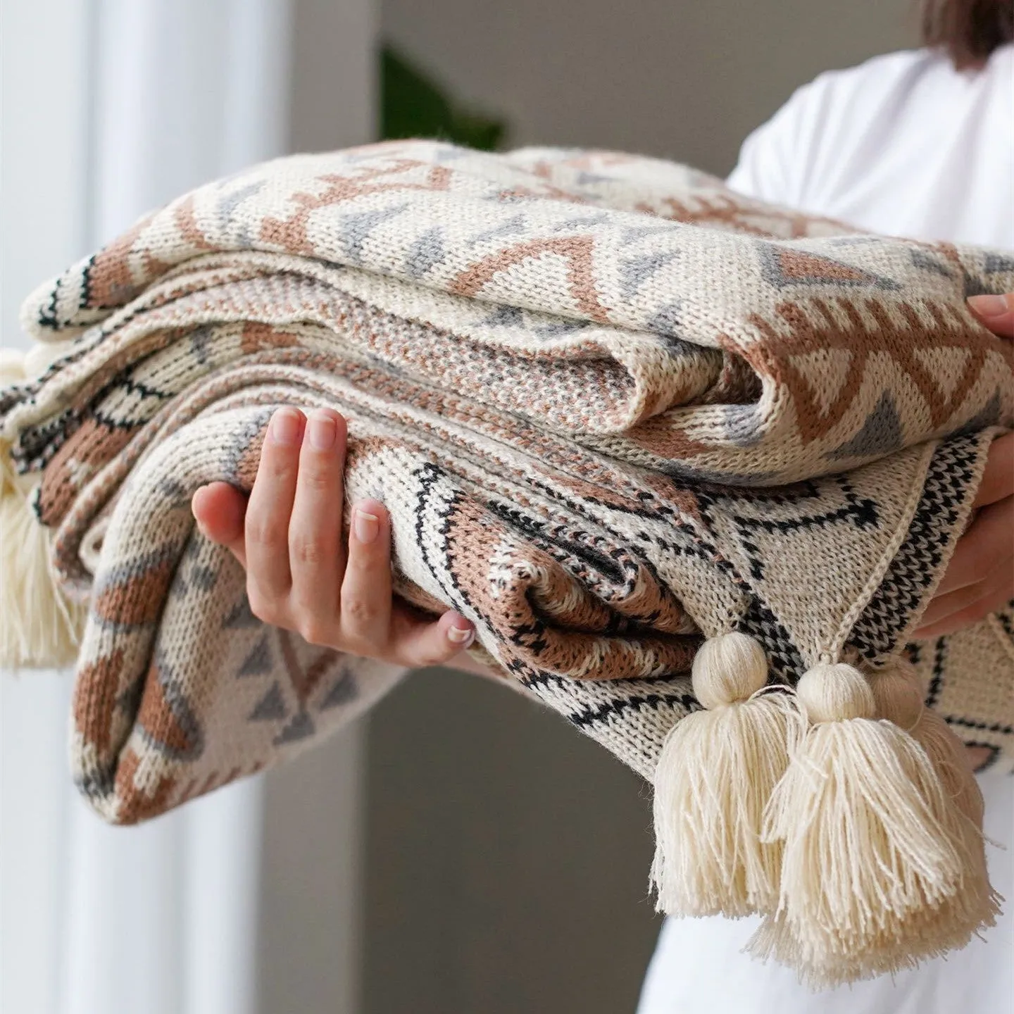 Fashionable Acrylic Knit Bohemian Shawl Blanket