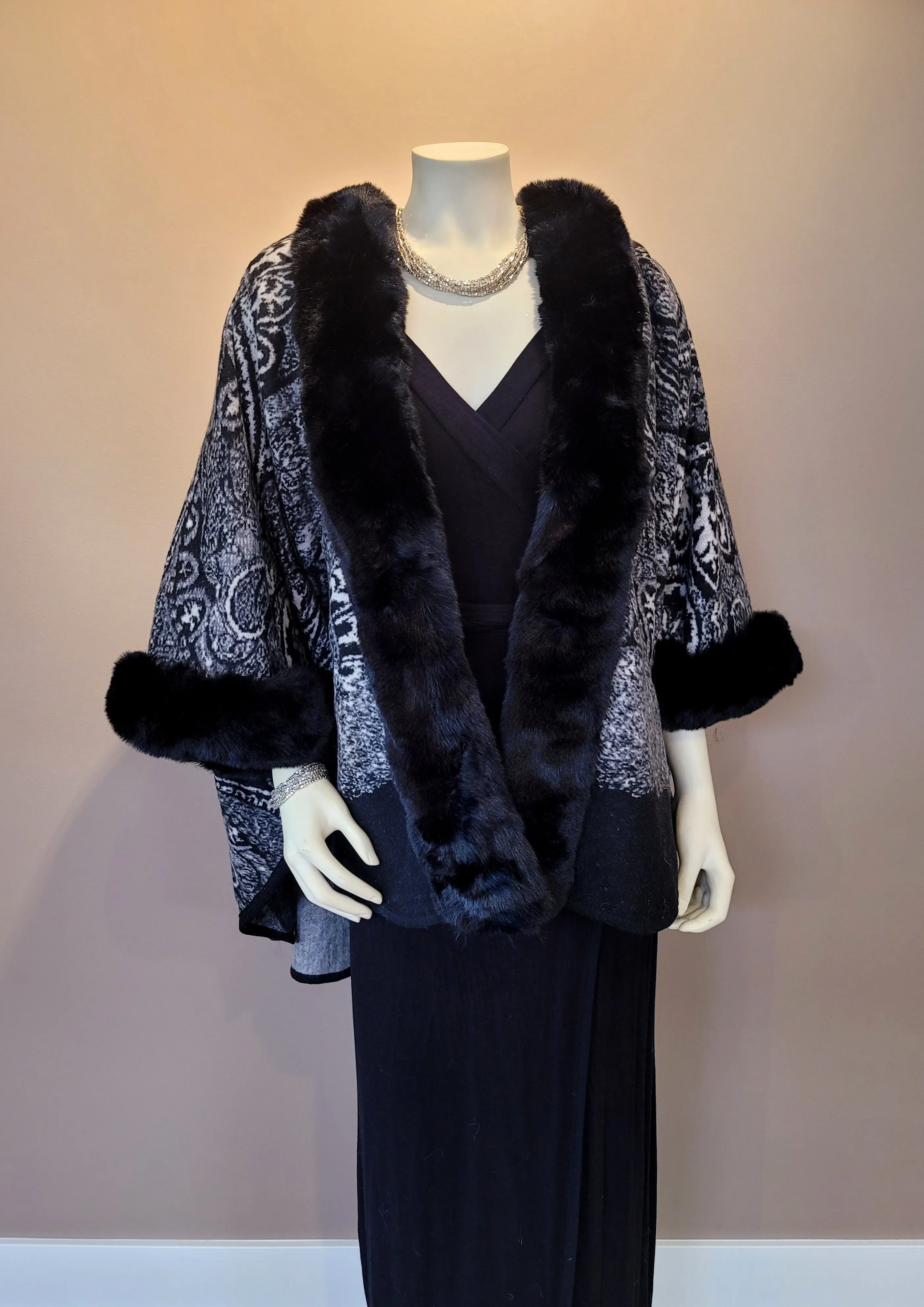 Faux Fur Trim Capelet Black