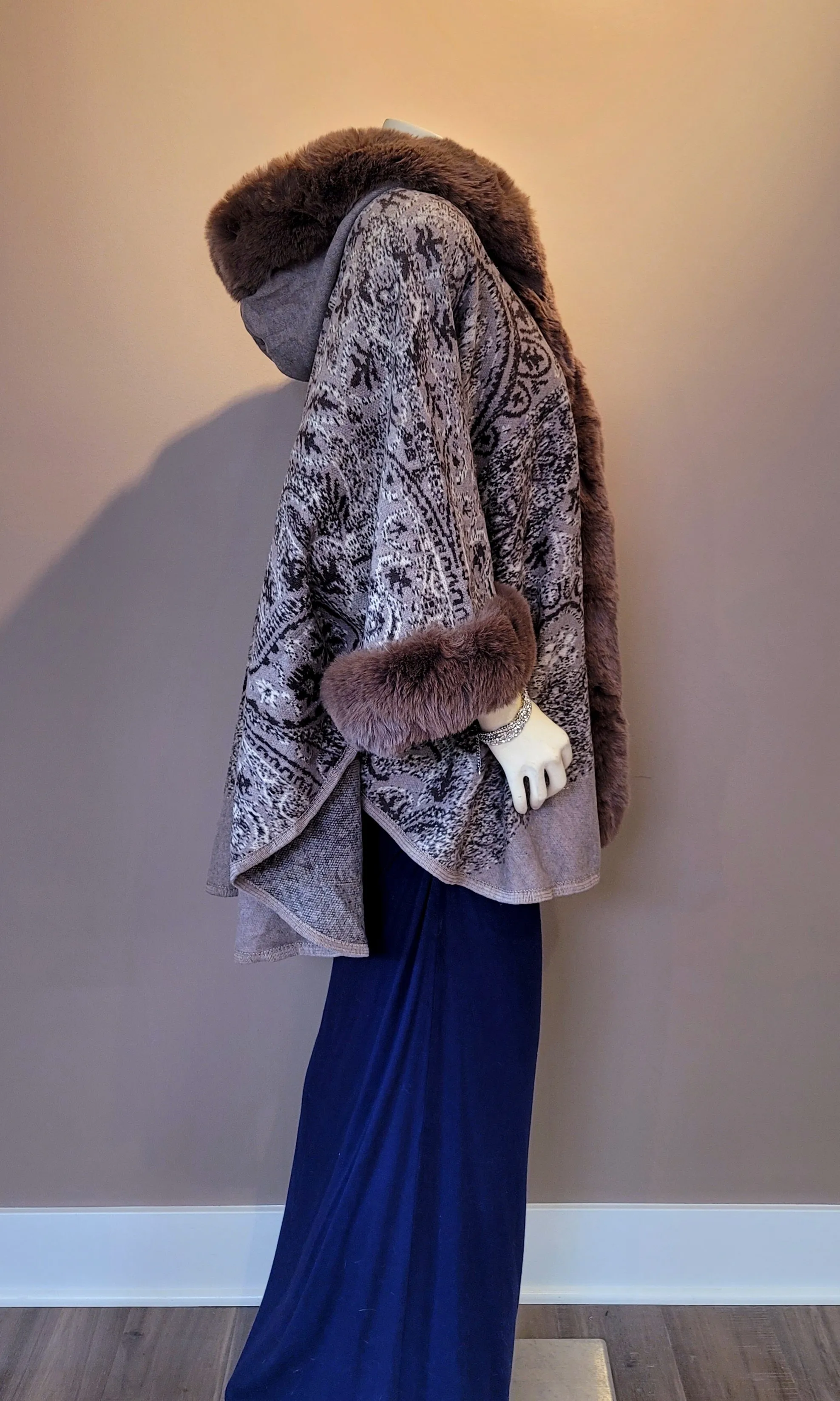 Faux Fur Trim Capelet Taupe