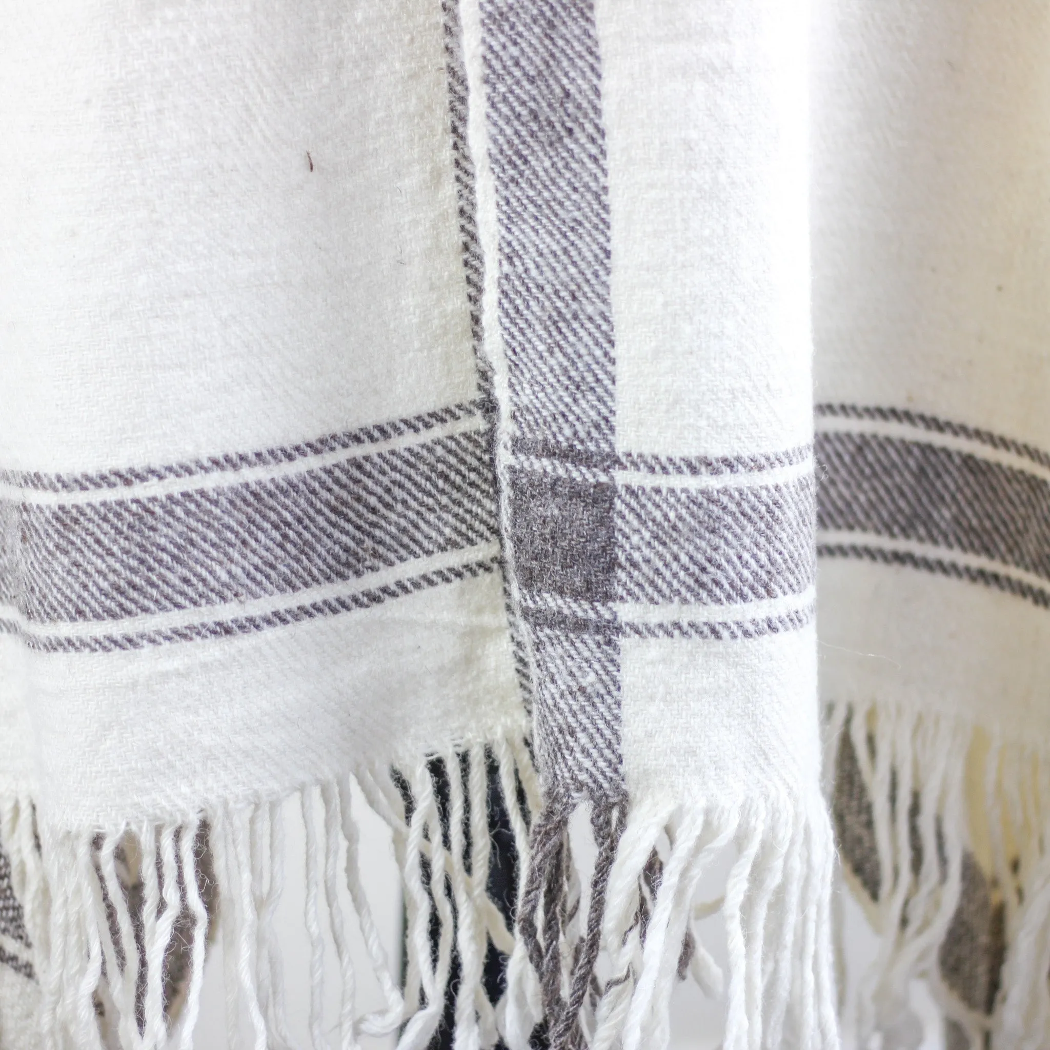 Handwoven Pure Himalayan Sheep Wool Shawl - Rustic Warm Blanket | White-Cream, 39x82"