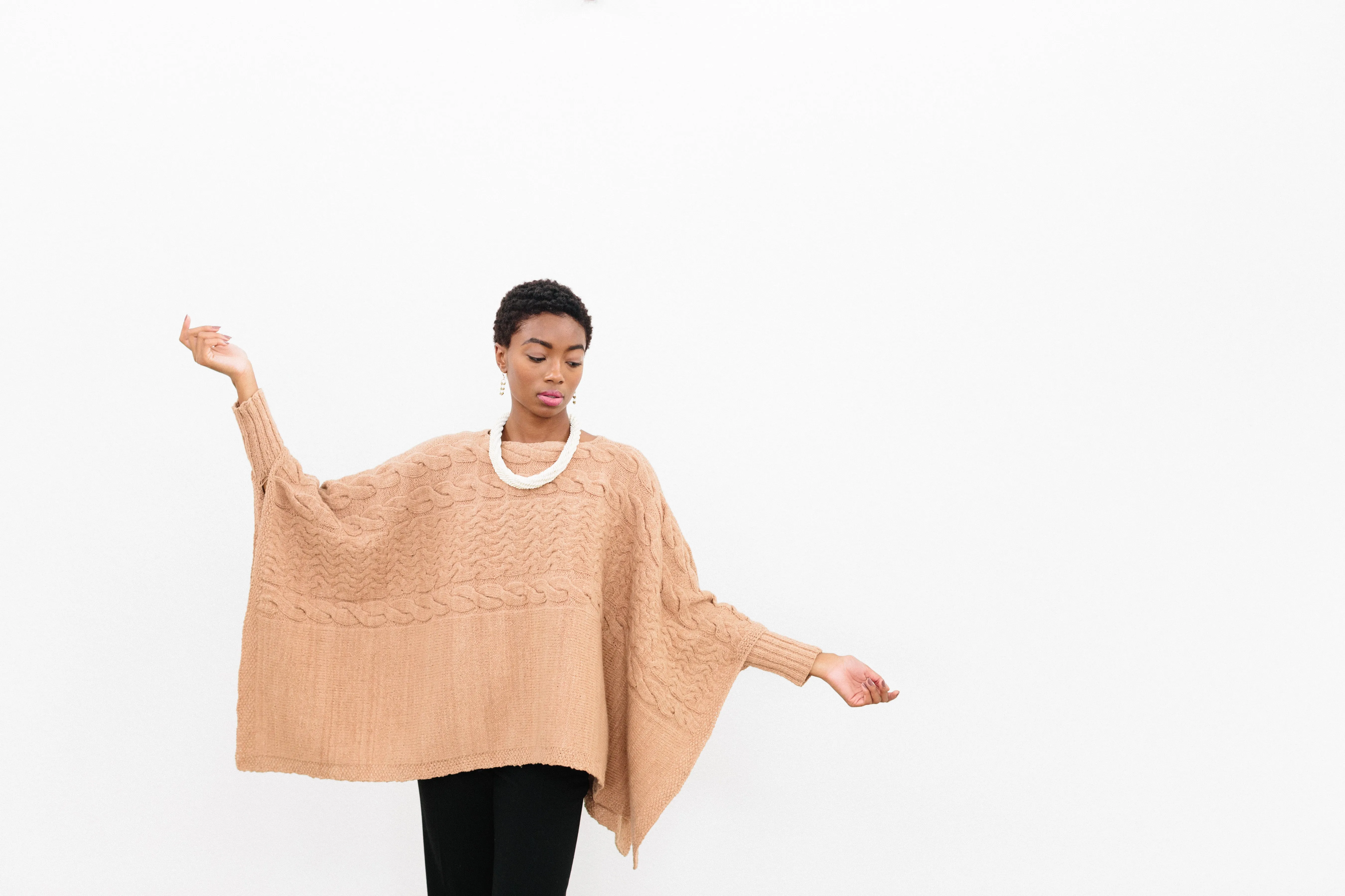 Jacqueline Poncho in Organic Merino