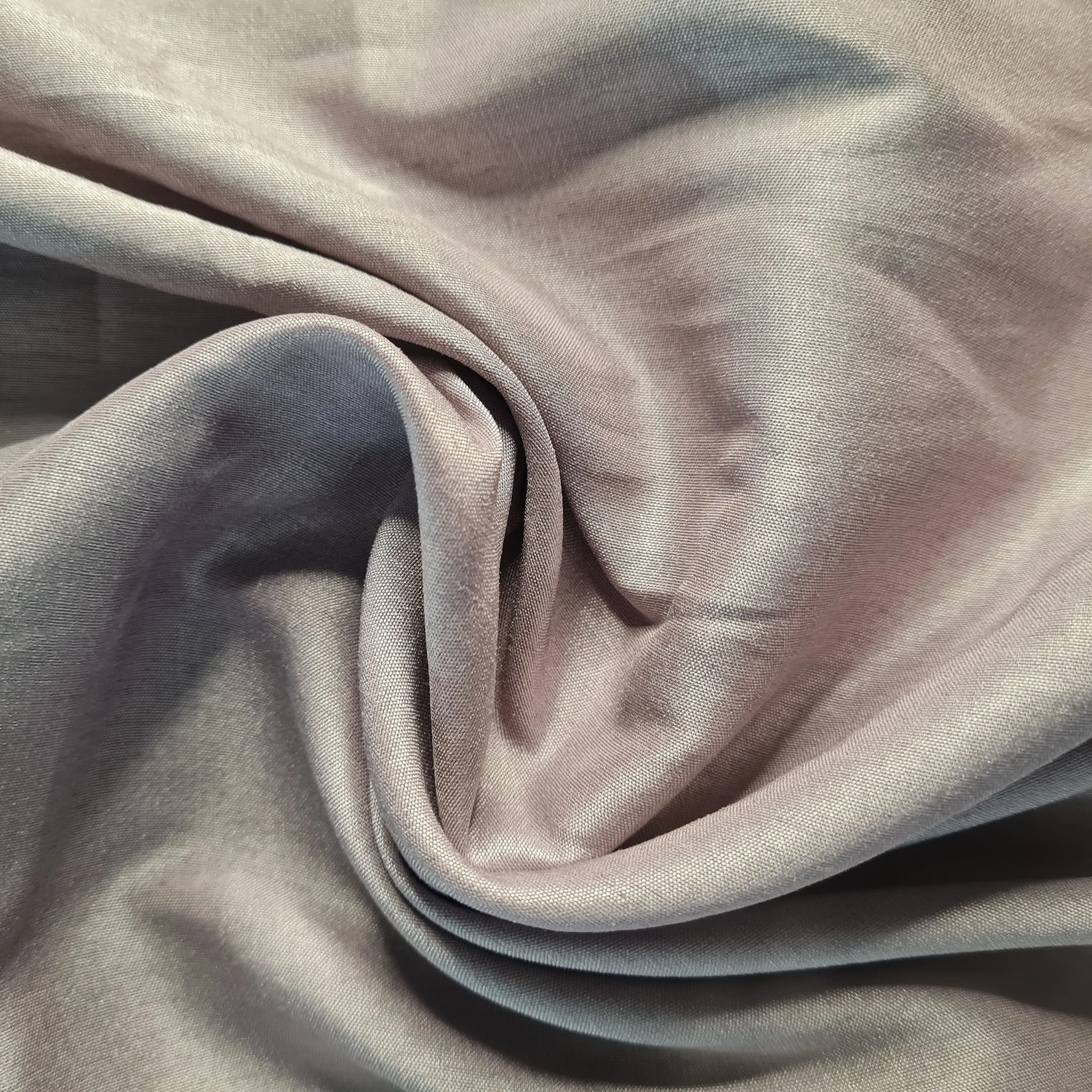 Lavender Solid Russian Silk Fabric 17926