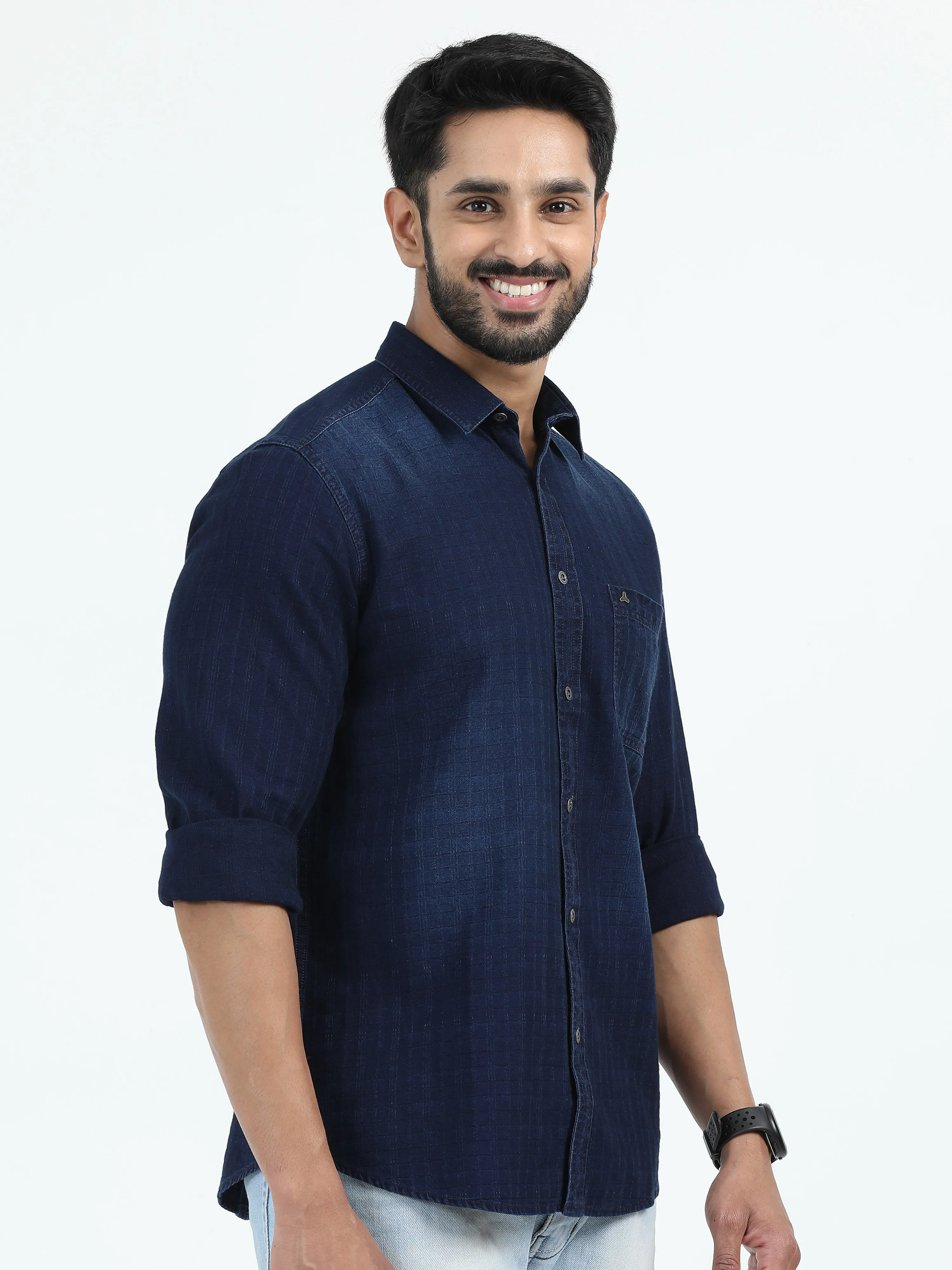 MEN'S BLUE SOLID SLIM FIT DENIM SHIRT