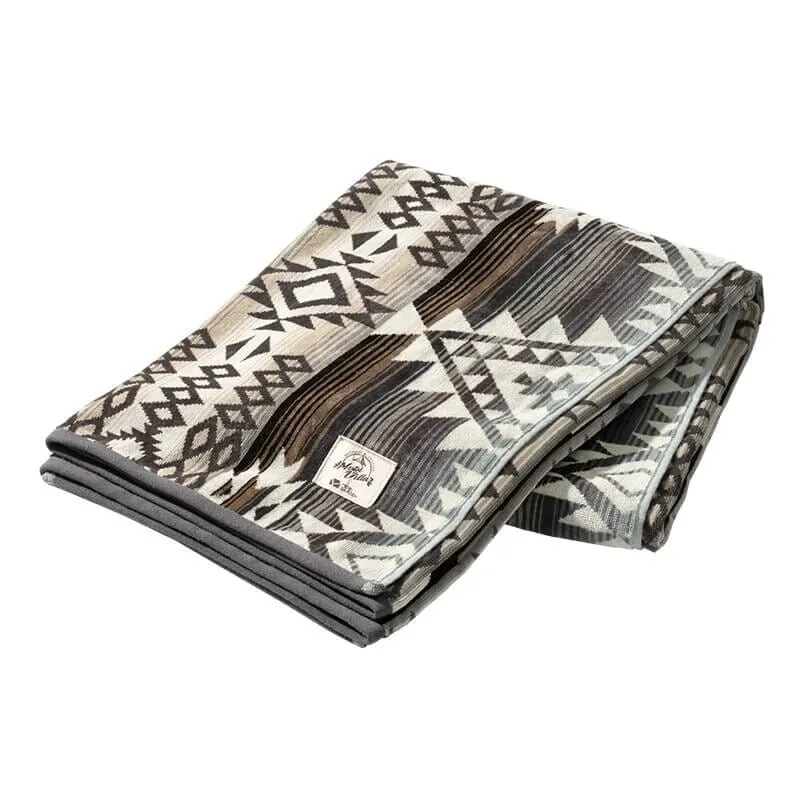 MOBI GARDEN JinXia Jacquard Blanket