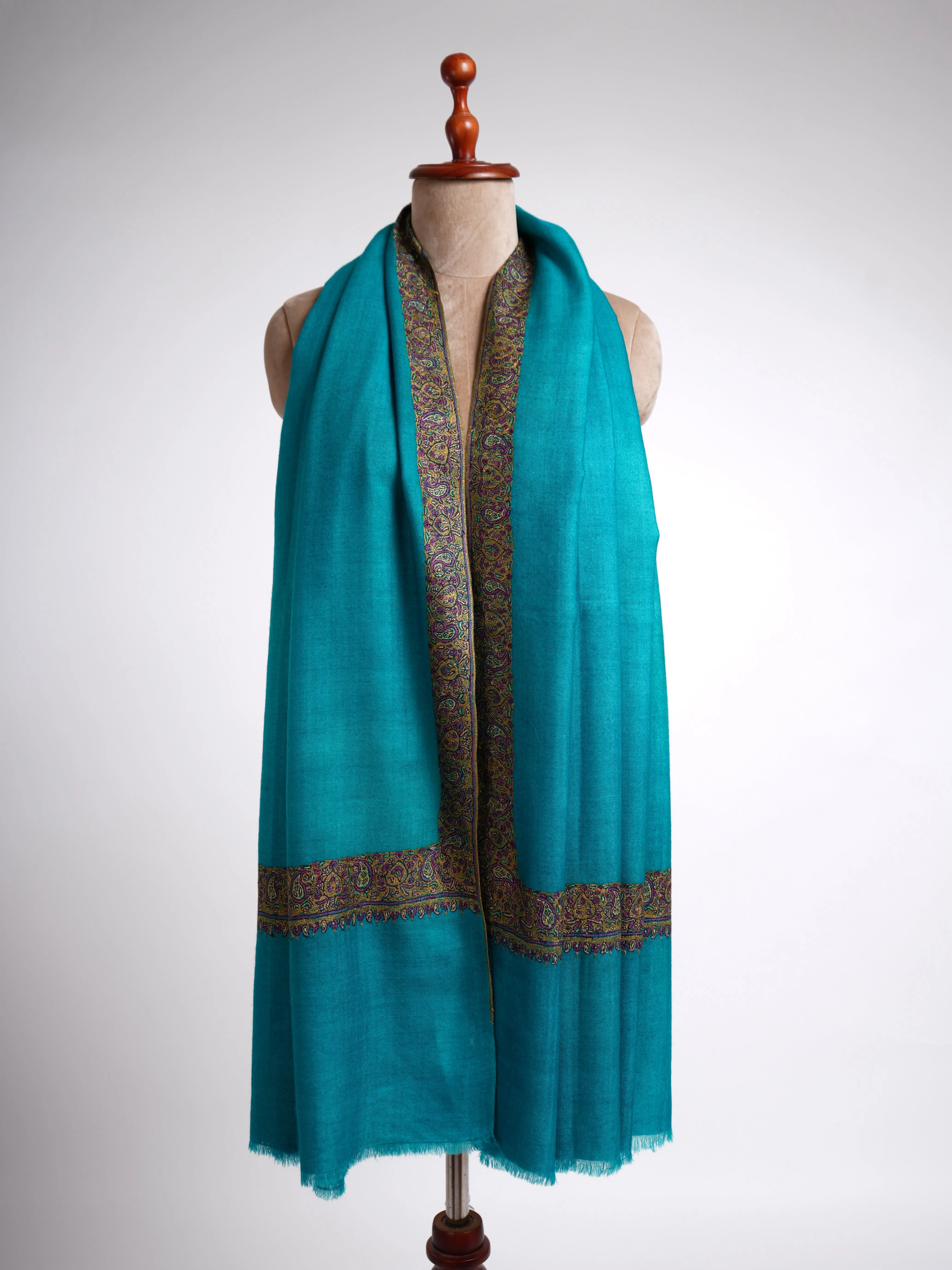 Neem Daur Sozni Work Kashmiri Pashmina Shawl