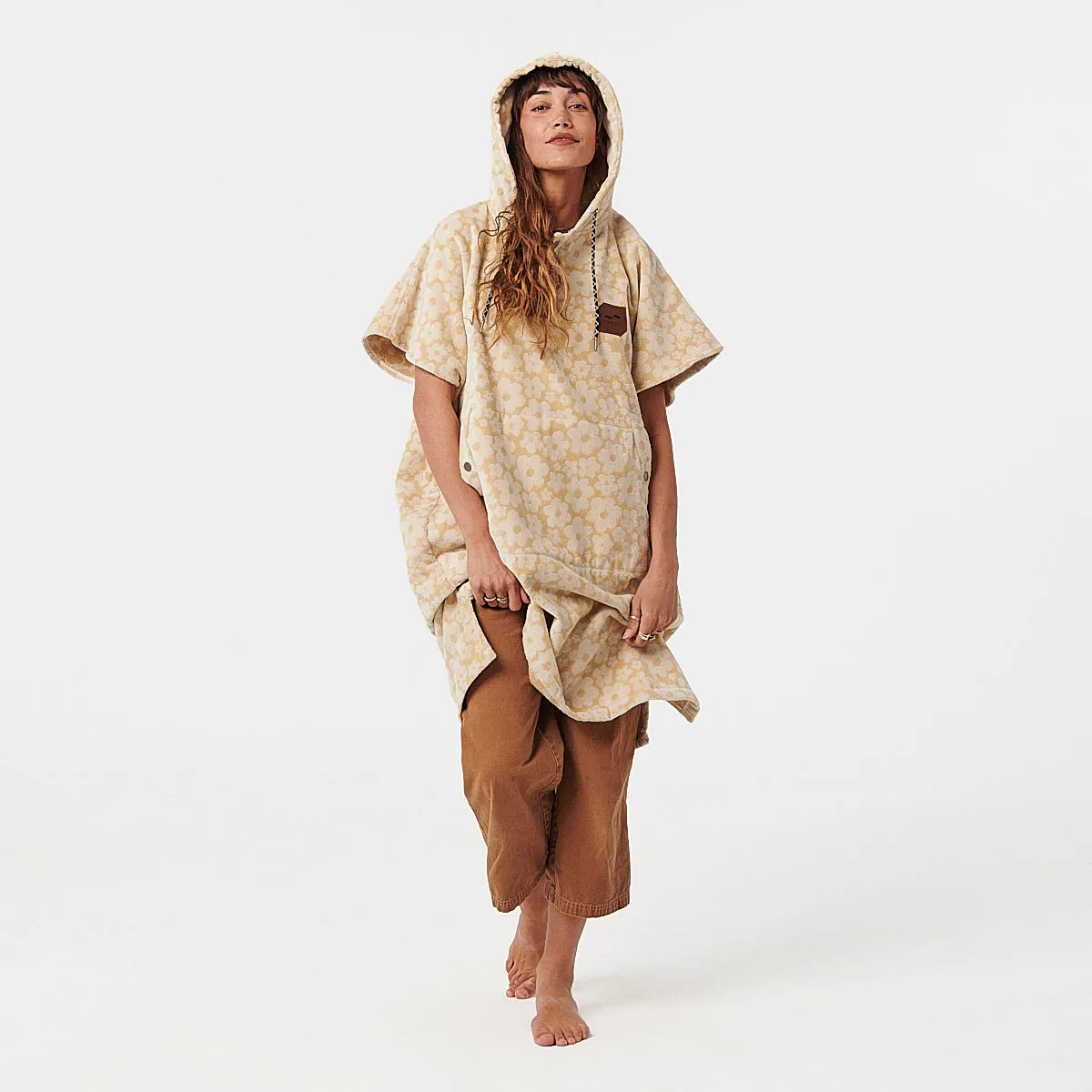 Slowtide Ginny Ex Warm SM/MD Poncho-Sandstone