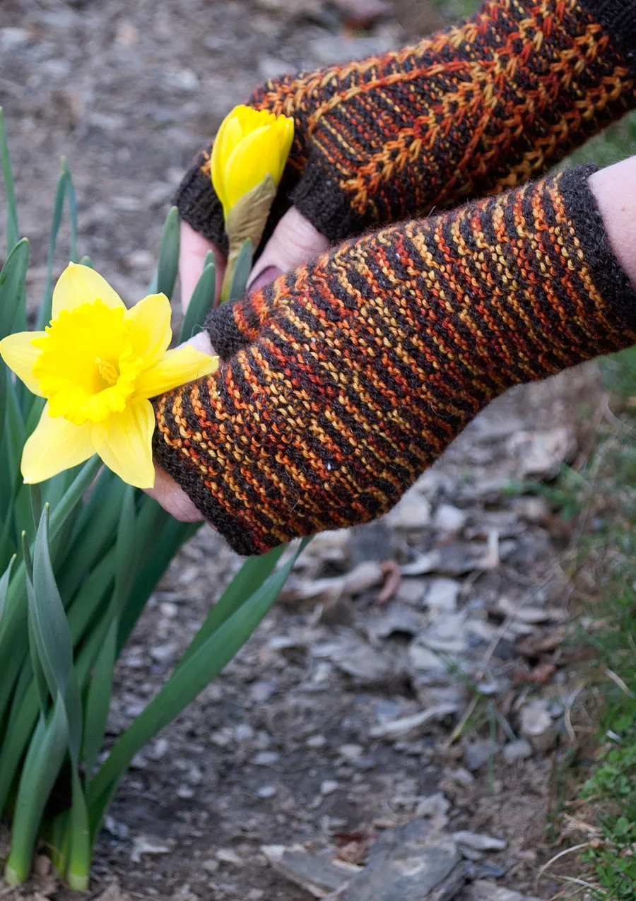 Sweet Tweed Mitts <br/><small>knitting pattern</small>