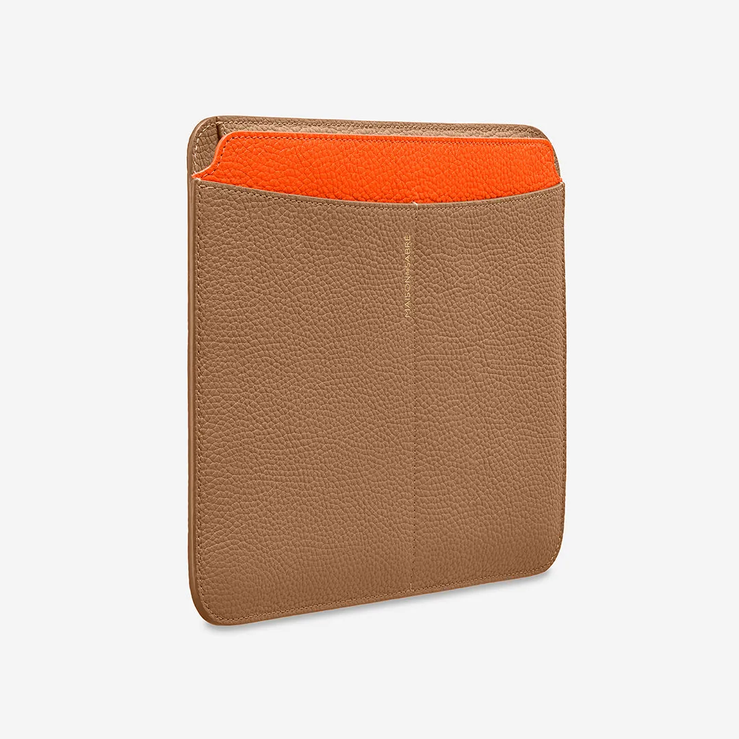 The iPad Case (11 inches) - Manhattan Sandstone