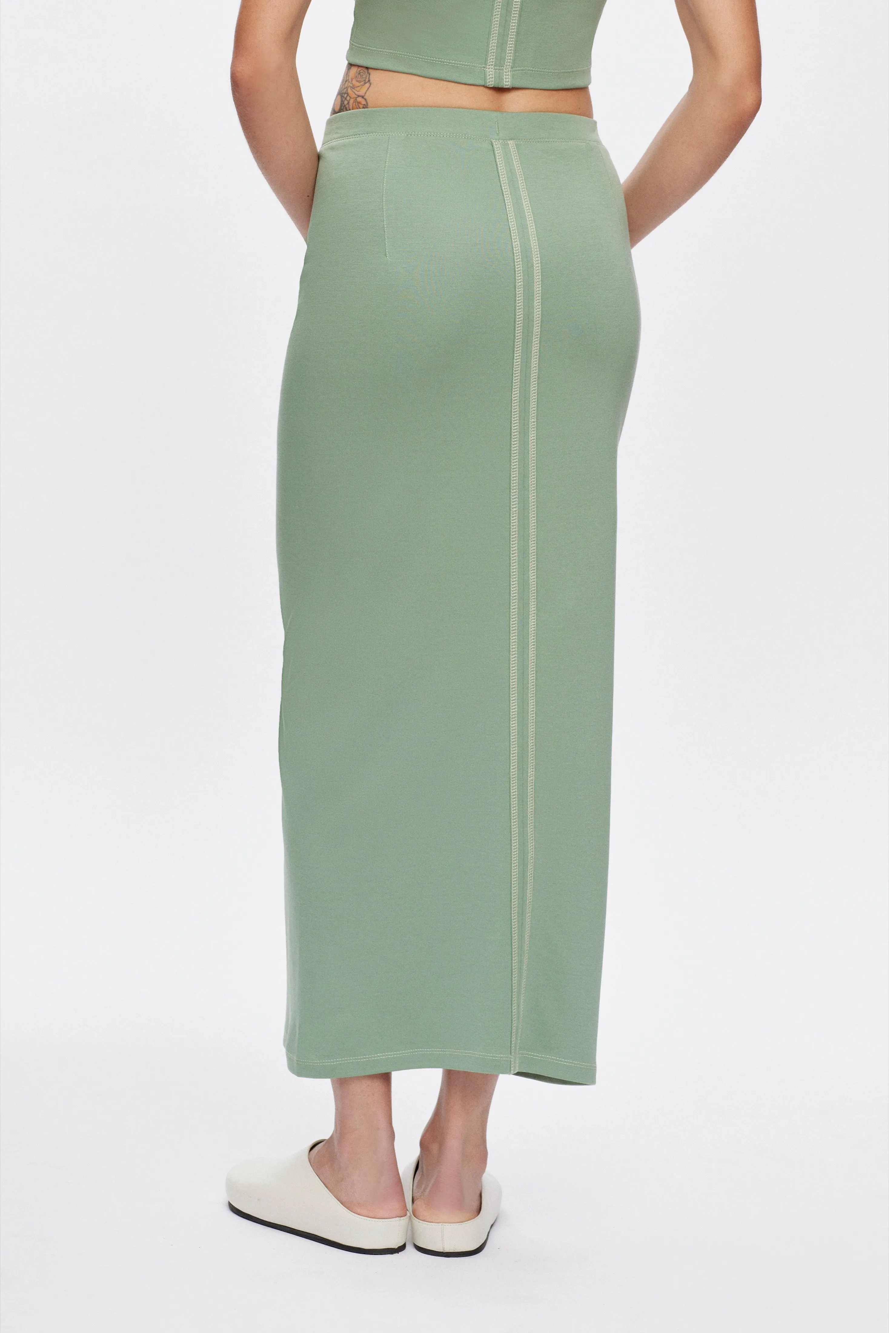 Women's Lotfia Skirt in Hedge Green/Chardonnay